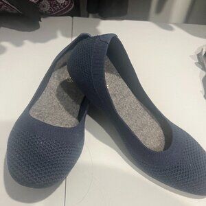 Allbirds Navy Blue Flats, Size 7, Never Worn